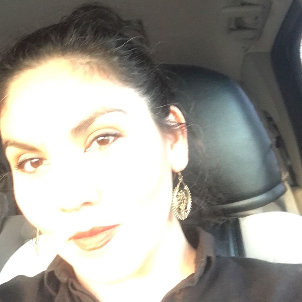 Meet your Posher, Tomika